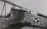 Samolot myśliwski Fokker D-VII nr 22.04. Na zdjęciu ppor. pil. Antoni Bartkowiak z 15. Eskadry Myśliwskiej. (Źródło: forum.odkrywca.pl).