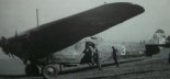 Samolot bombowy Fokker F-VIIm/3W, przygotowania do startu. (Źródło: forum.odkrywca.pl).