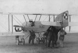 Hanriot H-28 w czsie lotów I Szkoły Pilotów  Akademickiego Aeroklubu Warszawskiego. Wrzesień 1928. (Źródło: Jan Rychter - Fotografia-  http://photo.rychter.com/).
