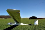 Szybowiec Schempp-Hirth ”Standard Cirrus 75” (VH-GVE) należący do Geelong Gliding Club w Australii. Na szybowcu tym wykonywał loty Jarek Mosiejewski. (Źródło: Copyright Jarek Mosiejewski).