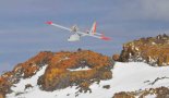 Loty bezzałogowego statku powietrznego PW- ZOOM 2 w okolicach Stacji Antarktycznej im. H. Arctowskiego na wyspie Króla Jerzego, 5.11.2014 r. (Źródło: ”Projekt Monica”).