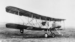 Samolot w wersji RAF F.E.2b z silnikiem Beardmore o mocy 89 kW i trójkołowym podwoziem z kółkiem przednim. (Źródło: archiwum).