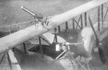 Samolot Caudron G-IV uzbrojony w dwa ruchome karabiny maszynowe. (Źródło: archiwum).
