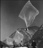 Start balonów w Bawarii, 12.02.1955 r. (Źródło: Narodowe Archiwum Cyfrowe).