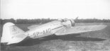 Prototyp wersji akrobacyjnej LWD ”Szpak 4A” w widoku z tyłu. (Źródło: Glass A. ”Polskie konstrukcje lotnicze 1939-1954”. Tom 5).