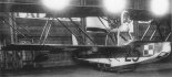 Nieuport Macchi M-9 nr 25 w hangarze w Pucku. (Źródło: archiwum).