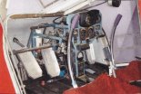 Kabina załogi śmigłowca Matula AM-2C. (Źródło: Koziarczuk L. ”Wiatrakowce i helikoptery 1944-2002”).