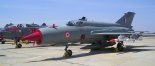 Samolot myśliwski Mikojan MiG-21-93 w służbie Indian Air Force. (Źródło: Bukvoed via "Wikimedia Commons").