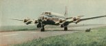 Samolot fotogrametryczny MD-12F w widoku z przodu. (Źródło: Skrzydlata Polska nr 11/1963).