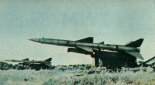 Przeciwlotnicze zestawy rakietowe SA-75 ”Dwina” w służbie Wojsk Obrony Powietrznej Kraju. (Źródło: Skrzydlata Polska nr 3/1963).