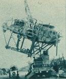 Gondola samolotu Zeppelin-Staaken R-VI podczas przeprowadzki z Wrocławia do Krakowa, 1.09.1963 r. Załadunek historycznych maszyn do wagonów kolejowych we Wrocławiu. (Źródło: Skrzydlata Polska nr 50/1963).