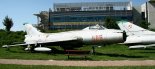 Samolot myśliwsko-bombowy Suchoj Su-7B  w zbiorach Muzeum Lotnictwa Polskiego w Krakowie. (Źródło: Copyright Krzysztof Godlewski- ”airfoto.pl”).