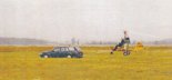 Pierwsze etapy nauki Jana Romaniaka na swoim wiatrakowcu. (Źródło: Koziarczuk L. ”Wiatrakowce i helikoptery 1944-2002”).